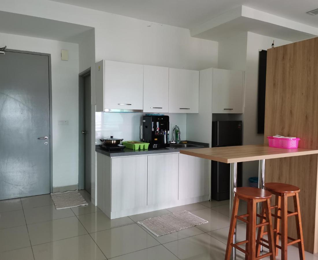 Studio Apartment Cyberjaya Near Bus Terminal Eksteriør billede